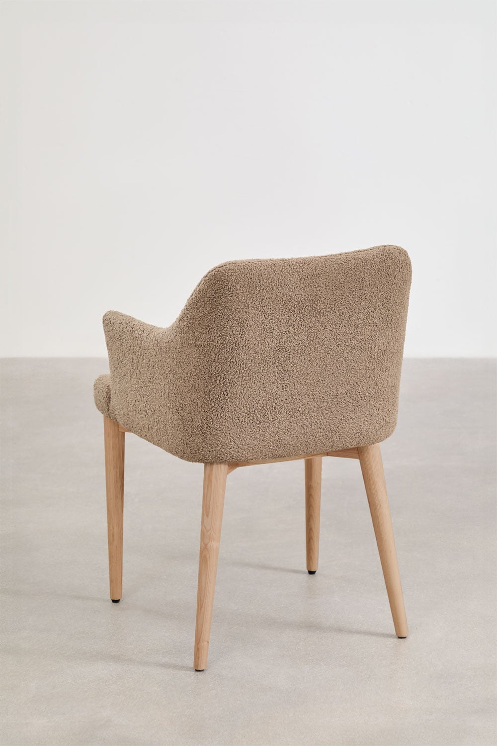 Eetkamerstoel met armleuningen in Banfil shearling, galerij beeld 5