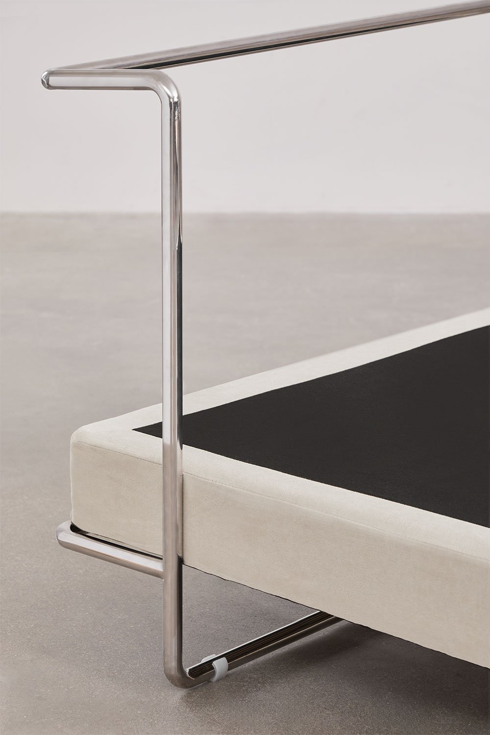 Igone roestvrijstalen bed, galerij beeld 6