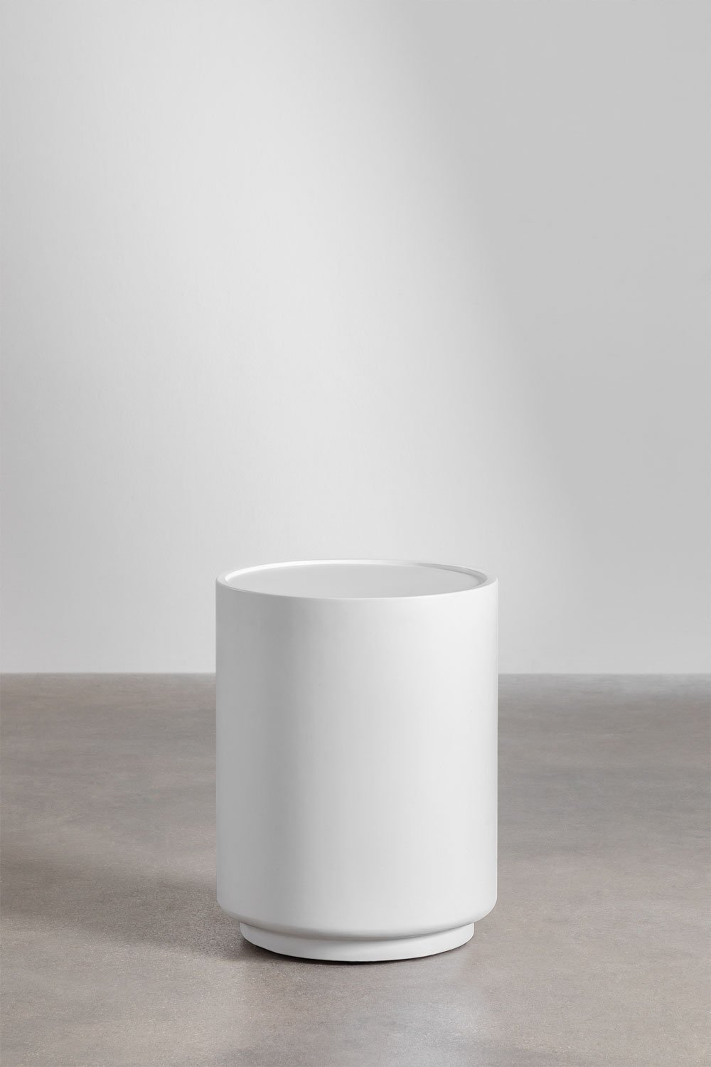 Rond nachtkastje Ø35 cm in Darwys cement, galerij beeld 1