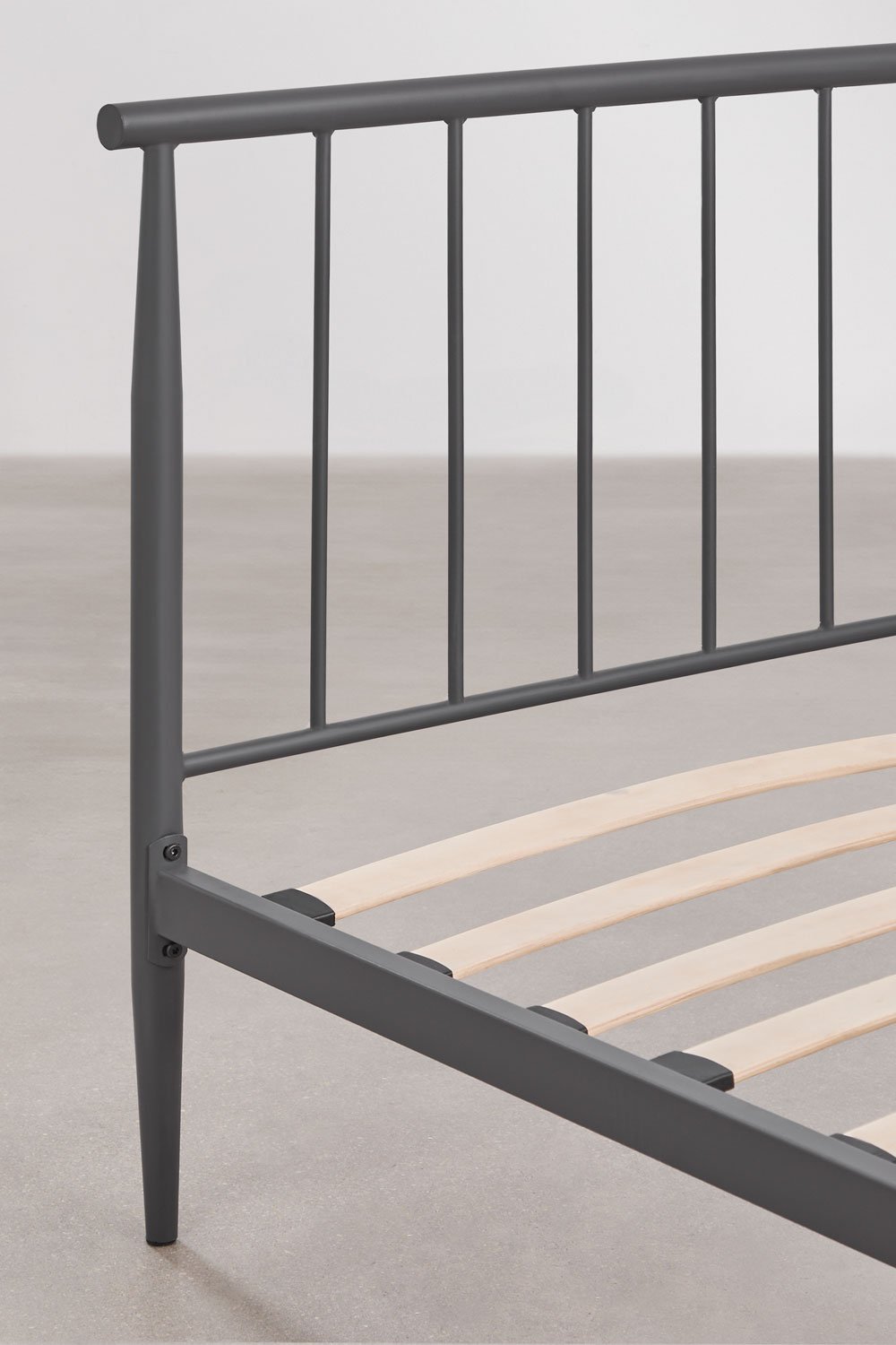 Amaia ijzeren bed, galerij beeld 5