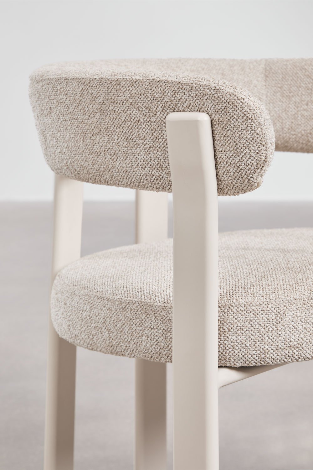 Set van 4 gestoffeerde eetkamerstoelen met armleuningen en ijzeren frame Jolie, galerij beeld 6