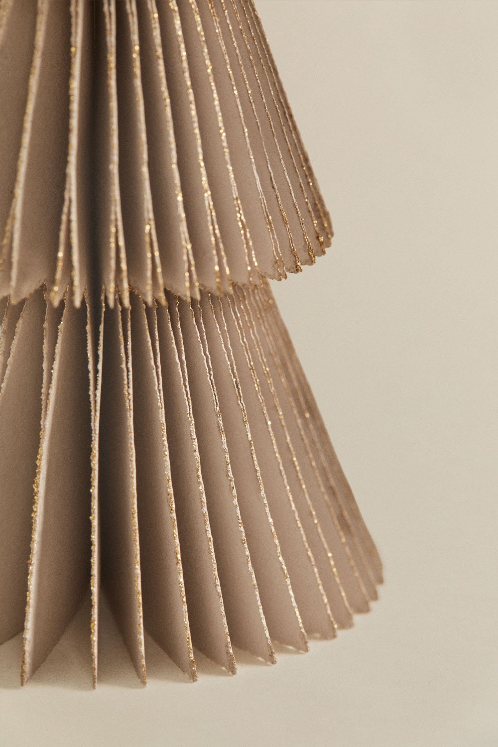 Set van 2 kerstbomen 15 cm van linnenbeige papier met glitter Jesper, galerij beeld 4