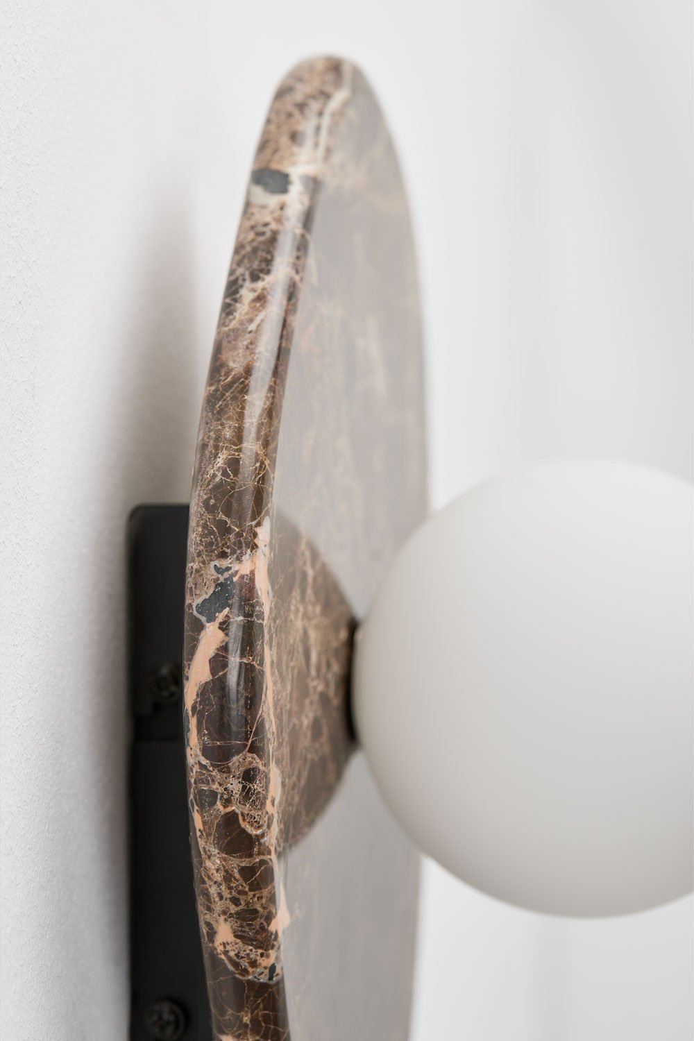 Conklin marmeren wandlamp met kristallen bol, galerij beeld 6