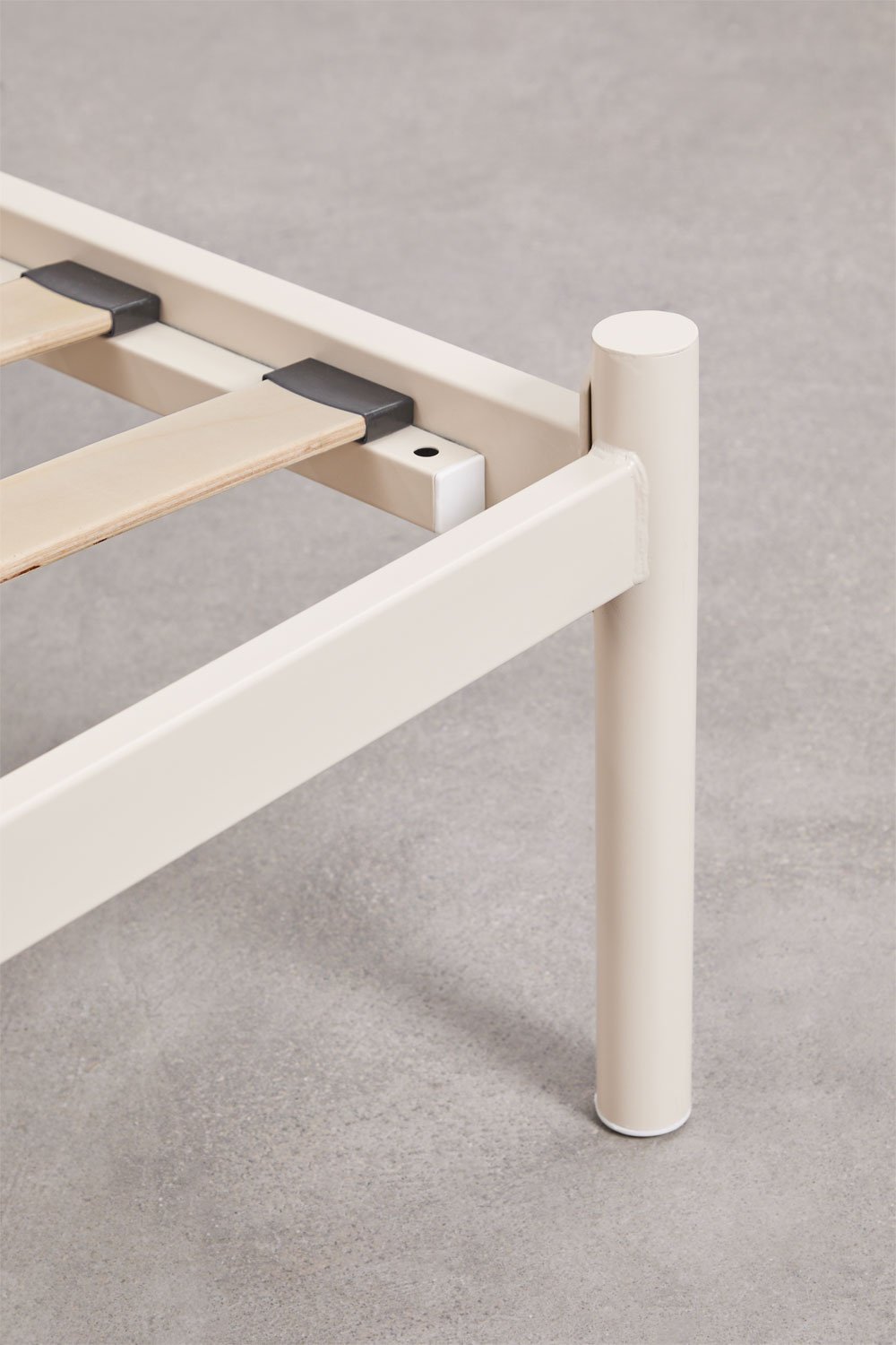 Asteri ijzeren bed, galerij beeld 6