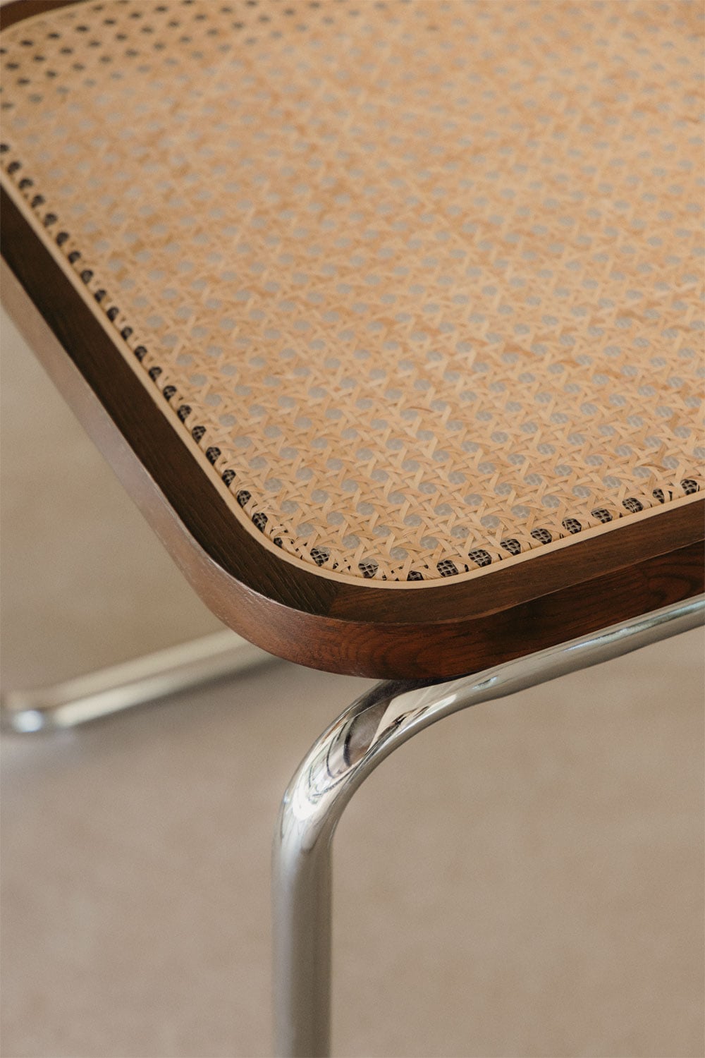 Set van 4 eetkamerstoelen in rotan Tento, galerij beeld 2