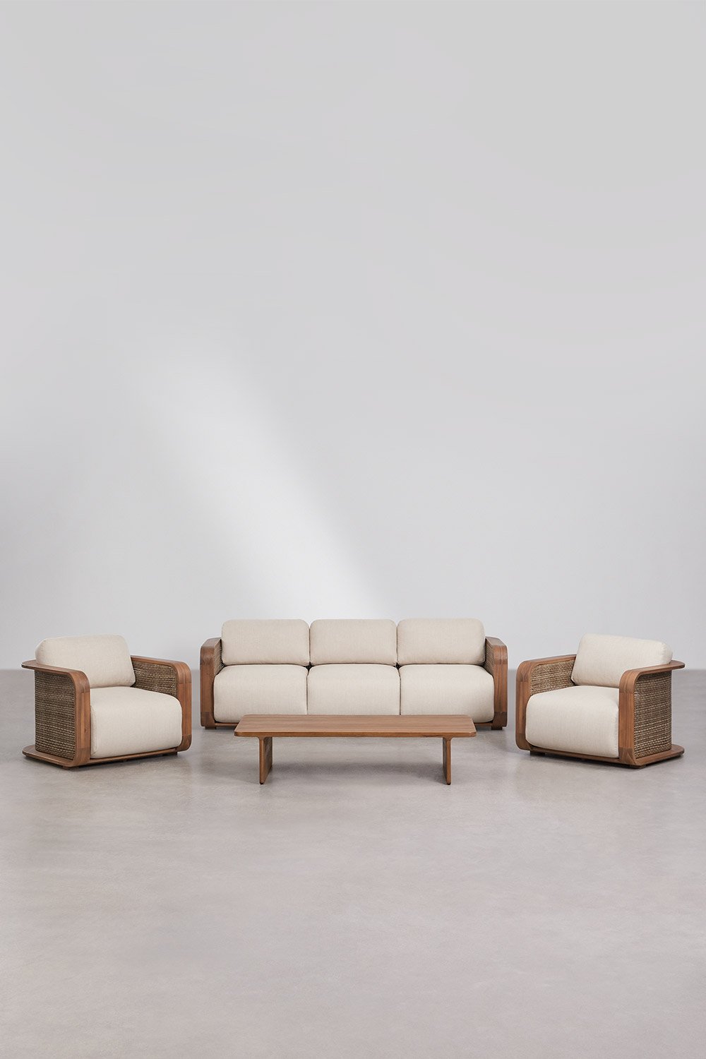 Tuinset met 3-zitsbank, 2 fauteuils en salontafel in Noira acaciahout, galerij beeld 1