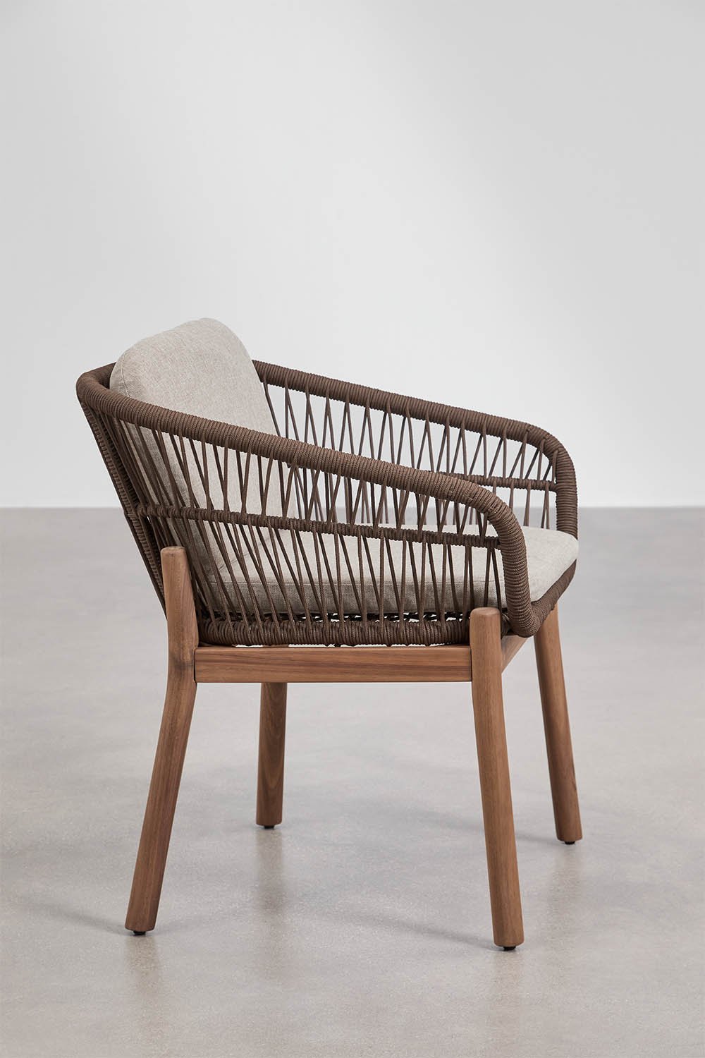 Set van 2 tuinstoelen met armleuningen van acaciahout en gevlochten touw Karvia, galerij beeld 4