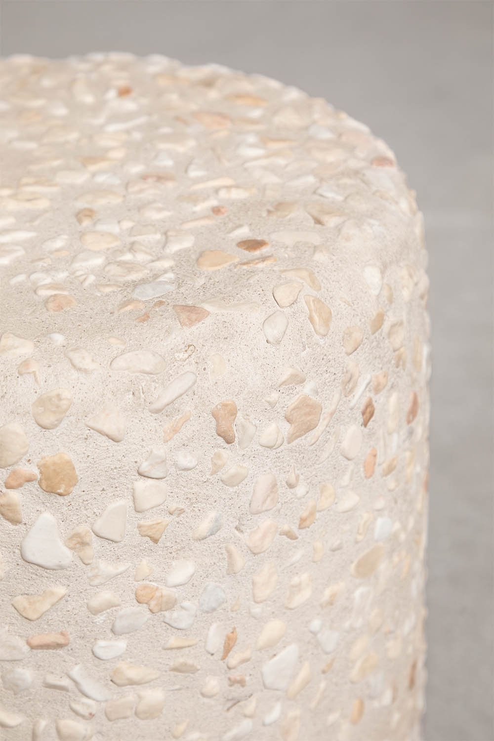 Ronde bijzettafel Ø35 cm in cement Elyndra, galerij beeld 2