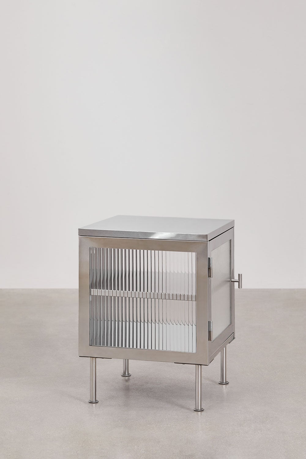 Paoline bijzettafel van staal en glas, galerij beeld 5