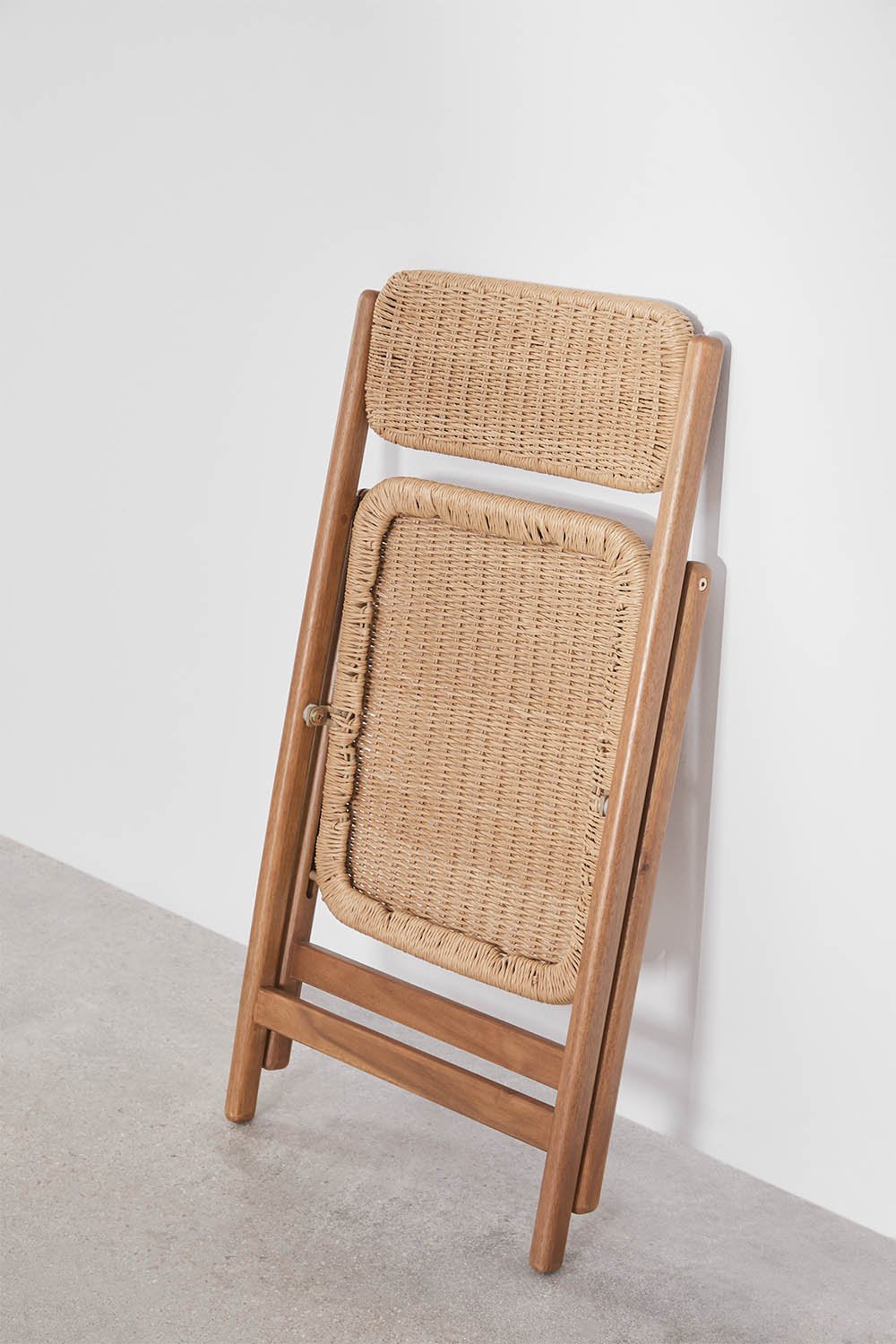 Set van 2 opvouwbare eetkamerstoelen van synthetisch riet en acaciahout Zayma, galerij beeld 7