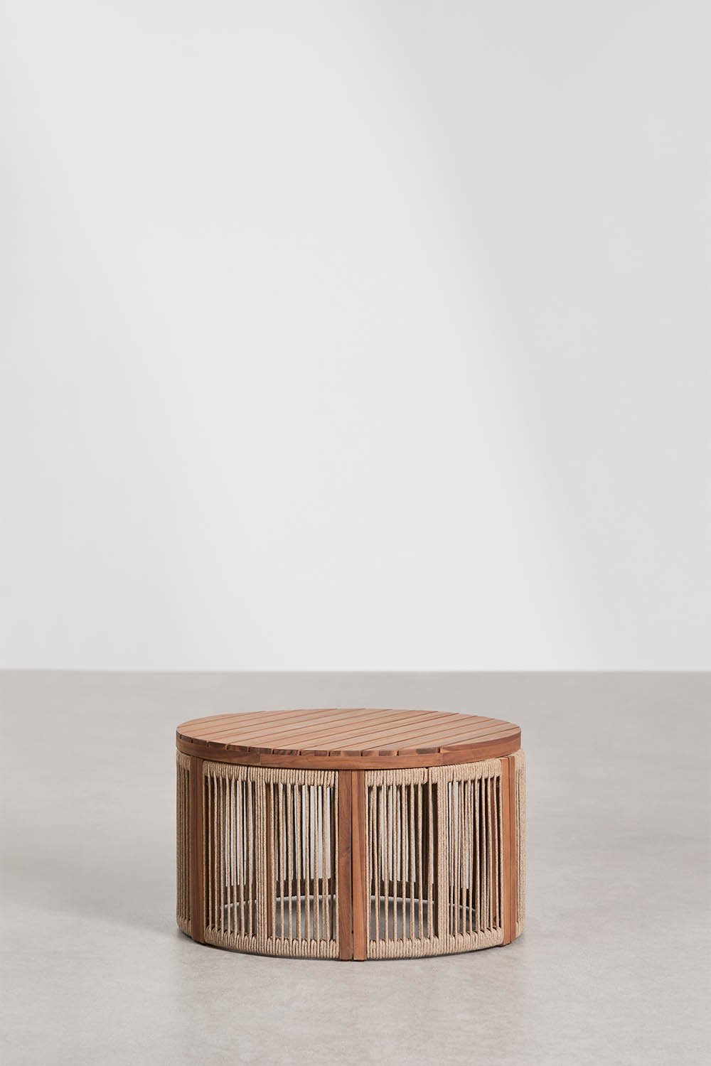 Serel tuinset met 2-zitsbank, 2 fauteuils en salontafel in acaciahout, galerij beeld 10