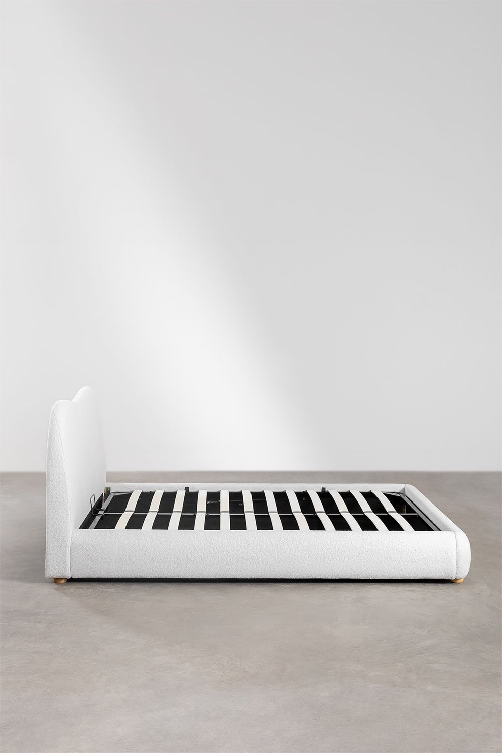 Bed met opklapbare boxspring Winselet, galerij beeld 4