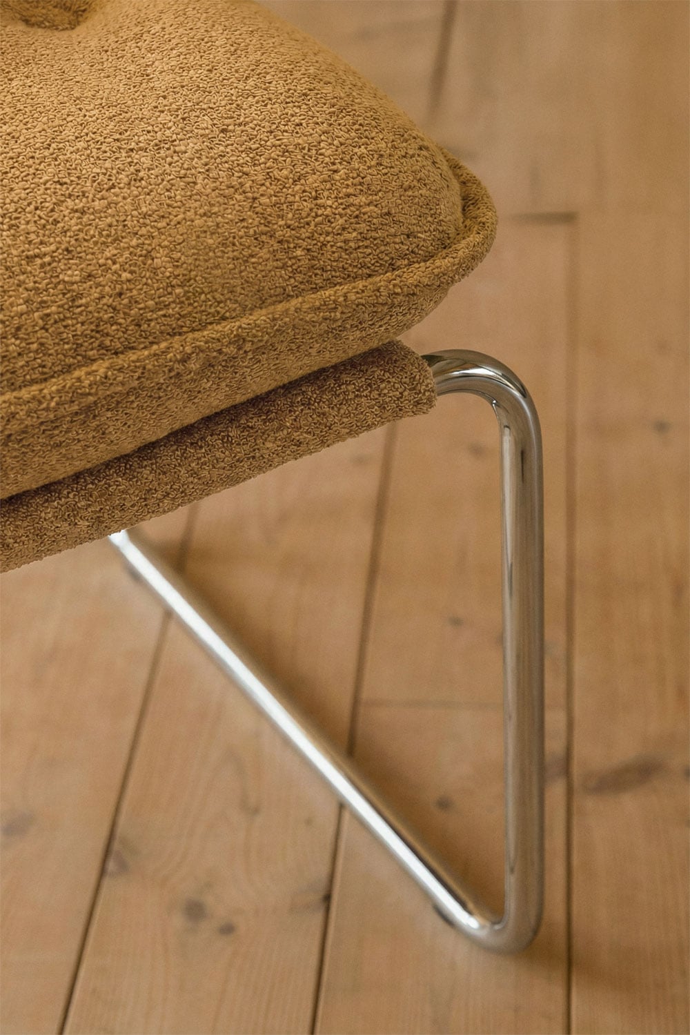 Set van 4 gestoffeerde eetkamerstoelen Matilda, galerij beeld 2