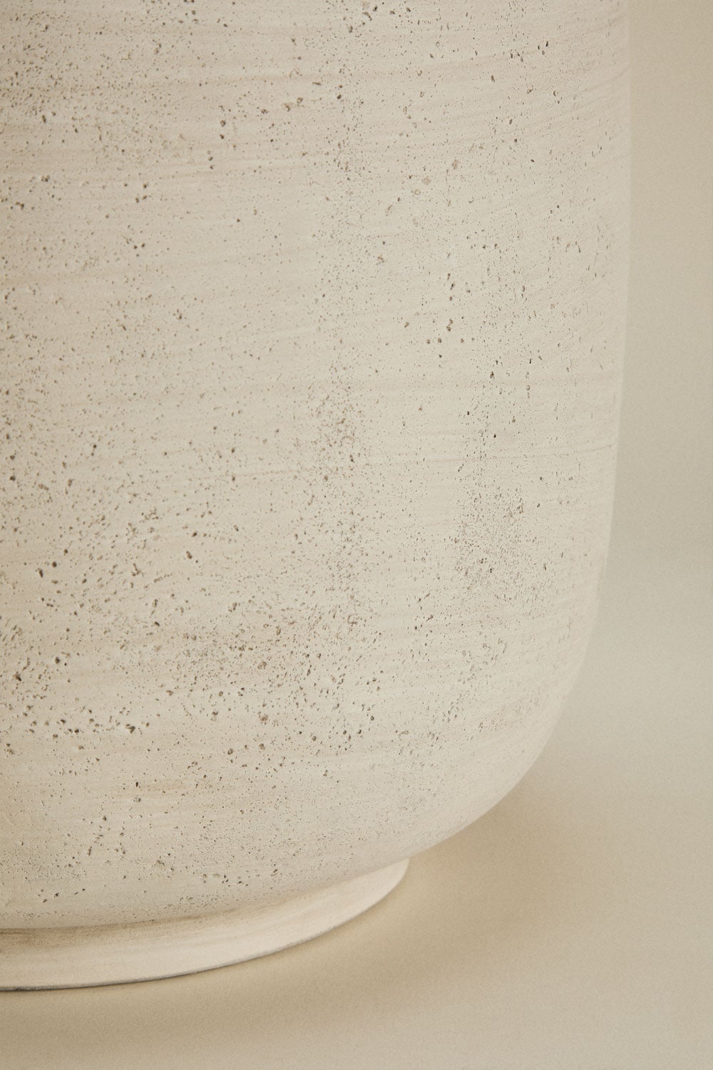 Buitenbloempot van beton Annabeth, galerij beeld 3