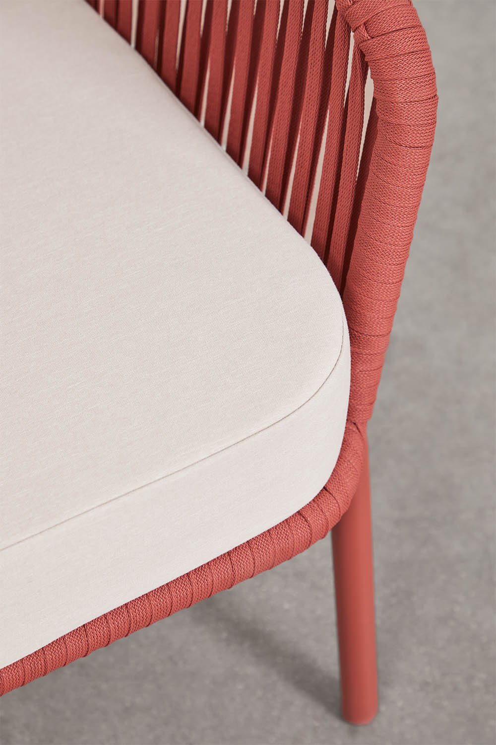 Tuinset met 2-zitsbank, 2 stoelen van gevlochten touw en salontafel Arhiza, galerij beeld 10