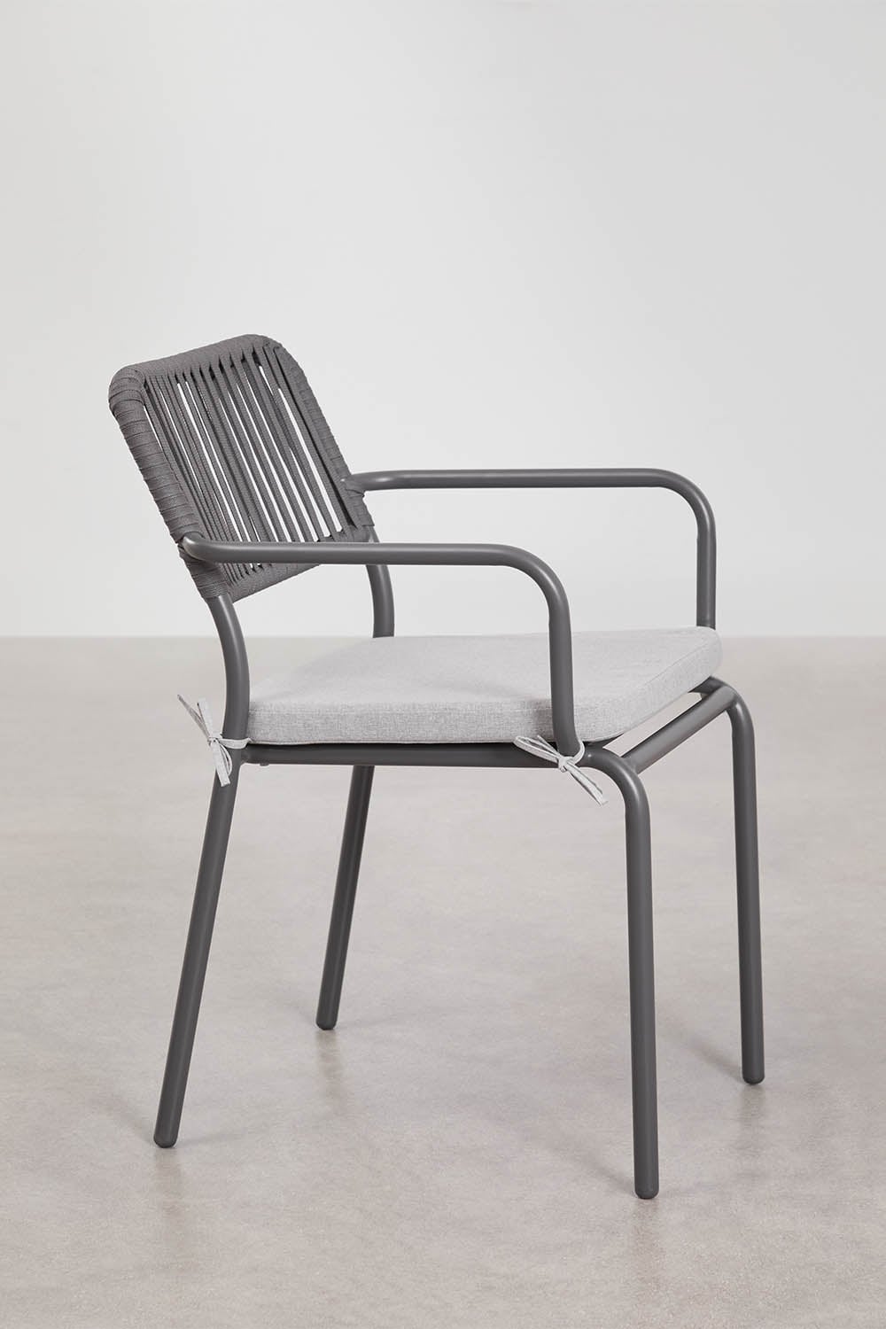 Rechthoekige eettafelset 160x90 cm met 6 stapelbare eetkamerstoelen van gevlochten touw Arhiza, galerij beeld 6