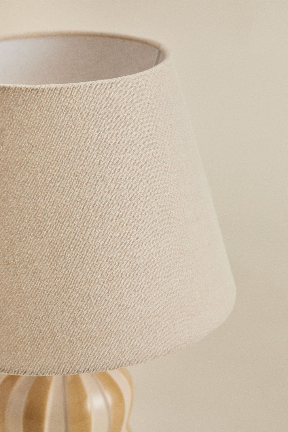 Jolira tafellamp ↑40 cm van keramiek en linnen, galerij beeld 5