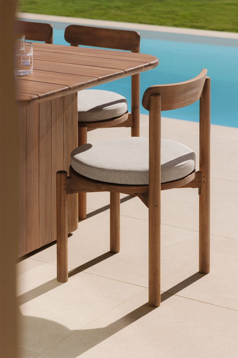 Set van 2 Nualis acaciahouten tuinstoelen, galerij beeld 1