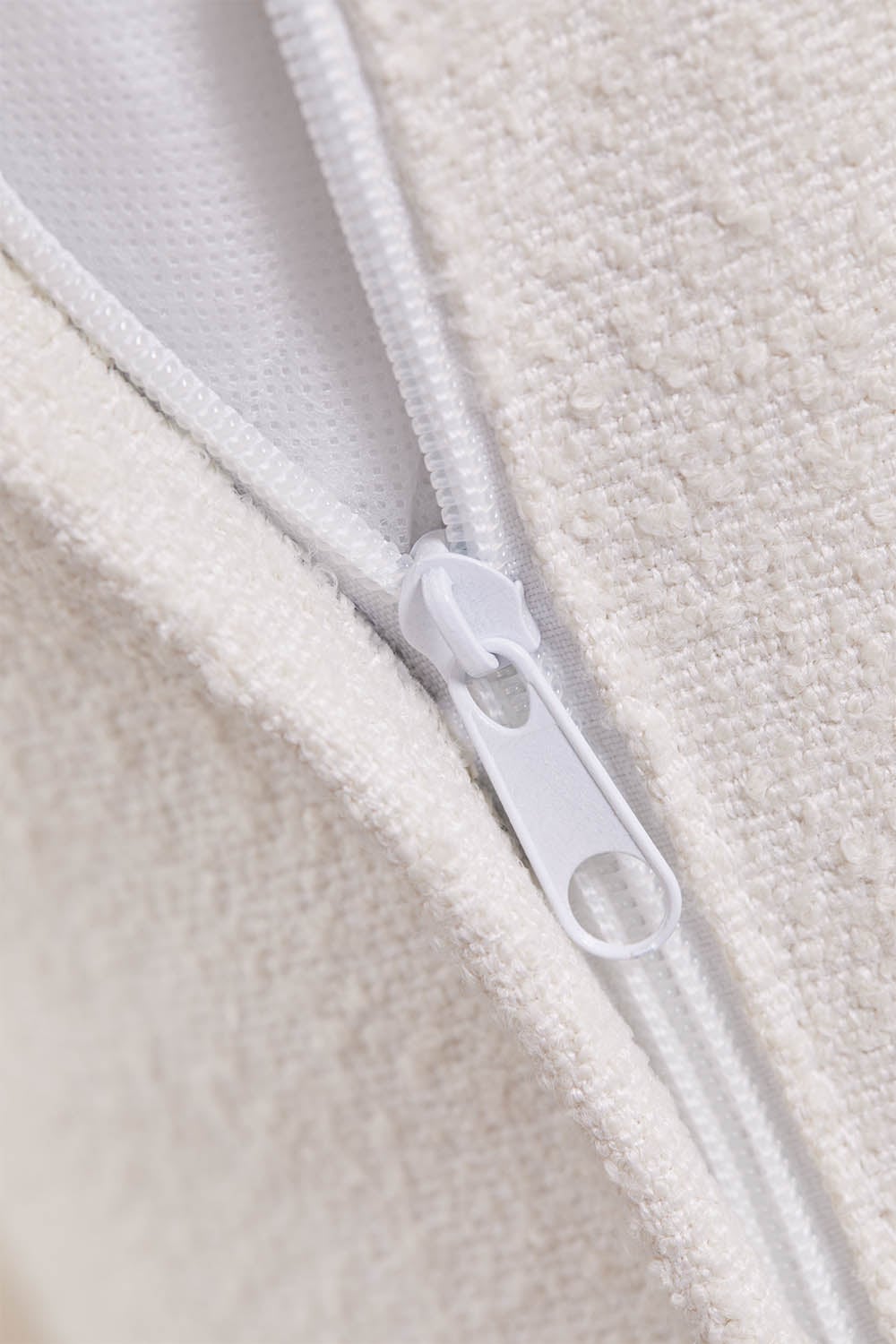 Dubbele ligstoel van bouclé en aluminium met Boleni-kussens, galerij beeld 7