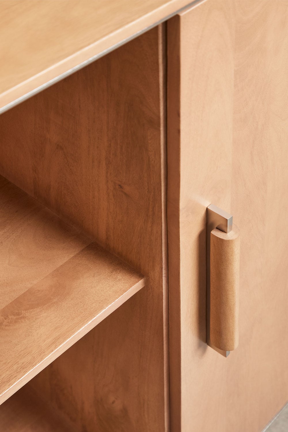 Osaka dressoir van mangohout en staal, galerij beeld 7