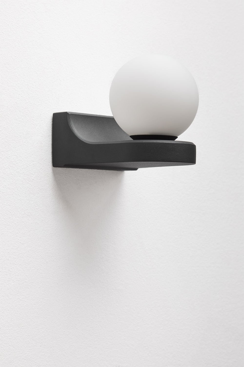 Lanham aluminium buitenwandlamp, galerij beeld 1