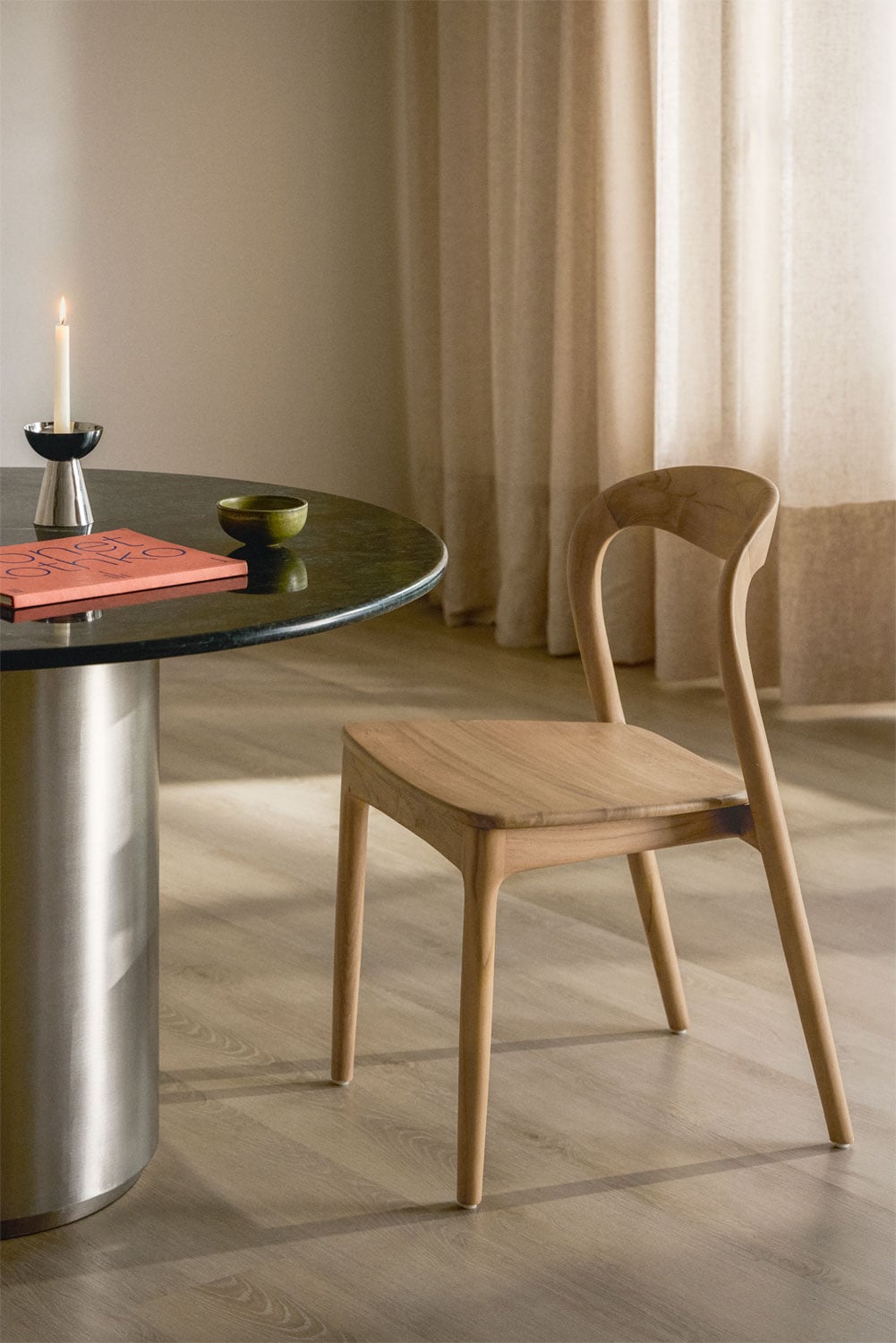 Set van 4 eetkamerstoelen van teakhout Varmus, galerij beeld 1