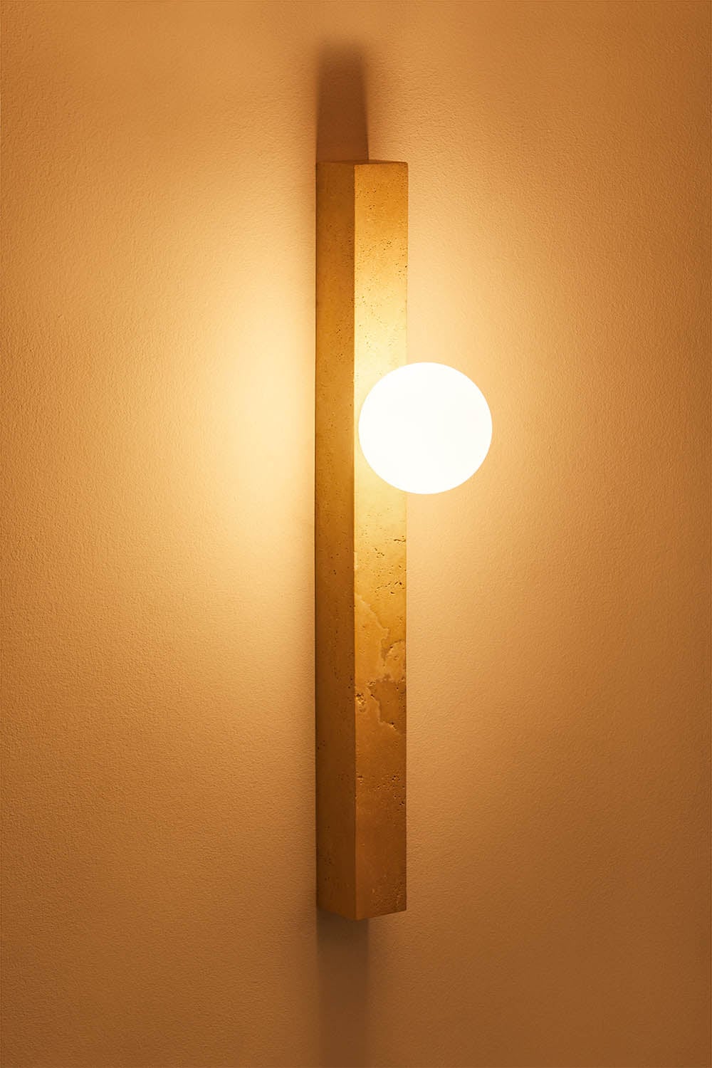 Liperi wandlamp van glas en natuursteen, galerij beeld 2