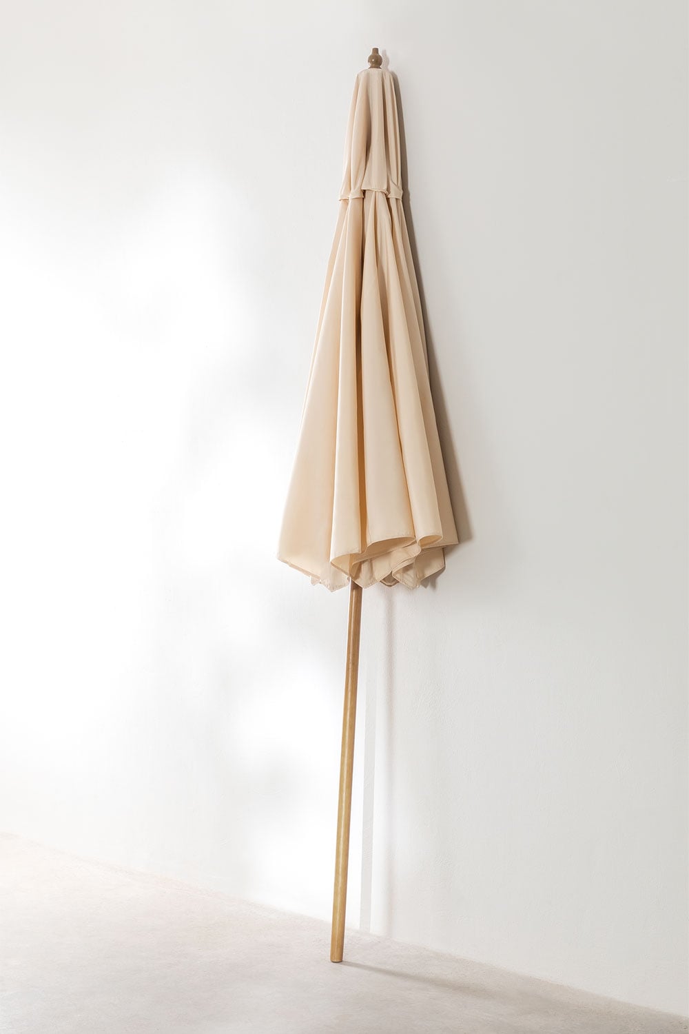 Parasol Ø290 cm van stof en hout Cretas, galerij beeld 3