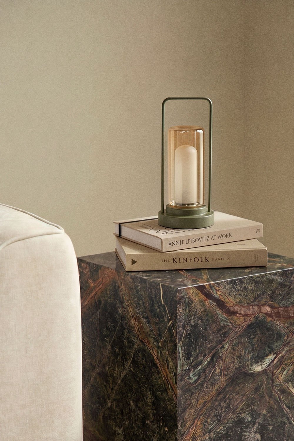 Draadloze LED-tafellamp van ijzer en glas Sorlix, galerij beeld 1