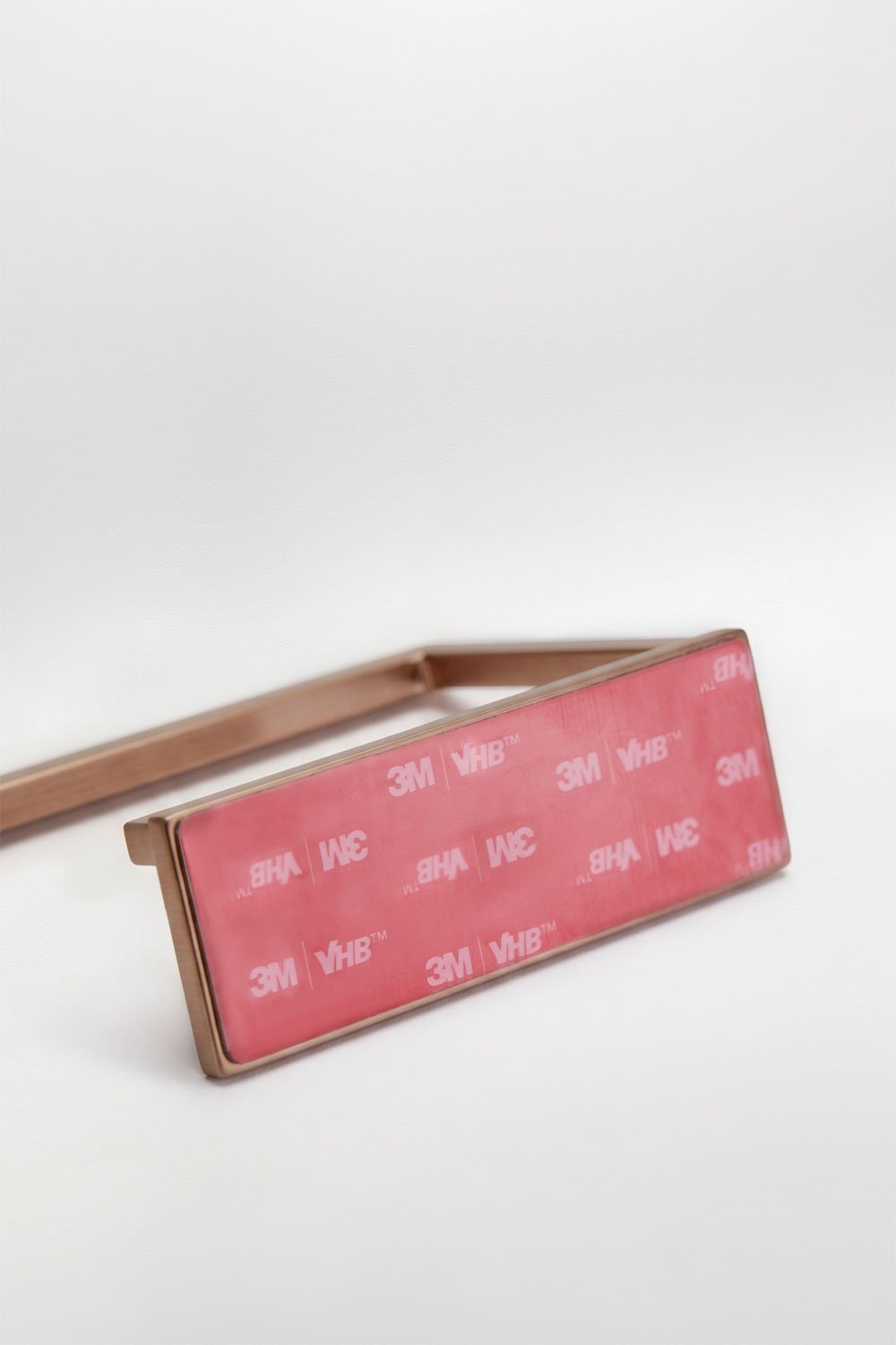 Zelfklevende toiletrolhouder voor de badkamer van geborsteld roségoudkleurig roestvrij staal Jalter, galerij beeld 7