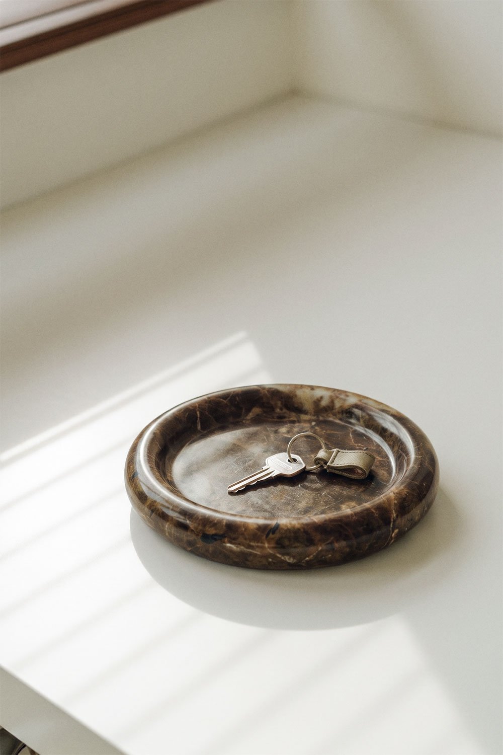 Ronde sleutelschaal Ø20 cm in Velmar marmer, galerij beeld 1