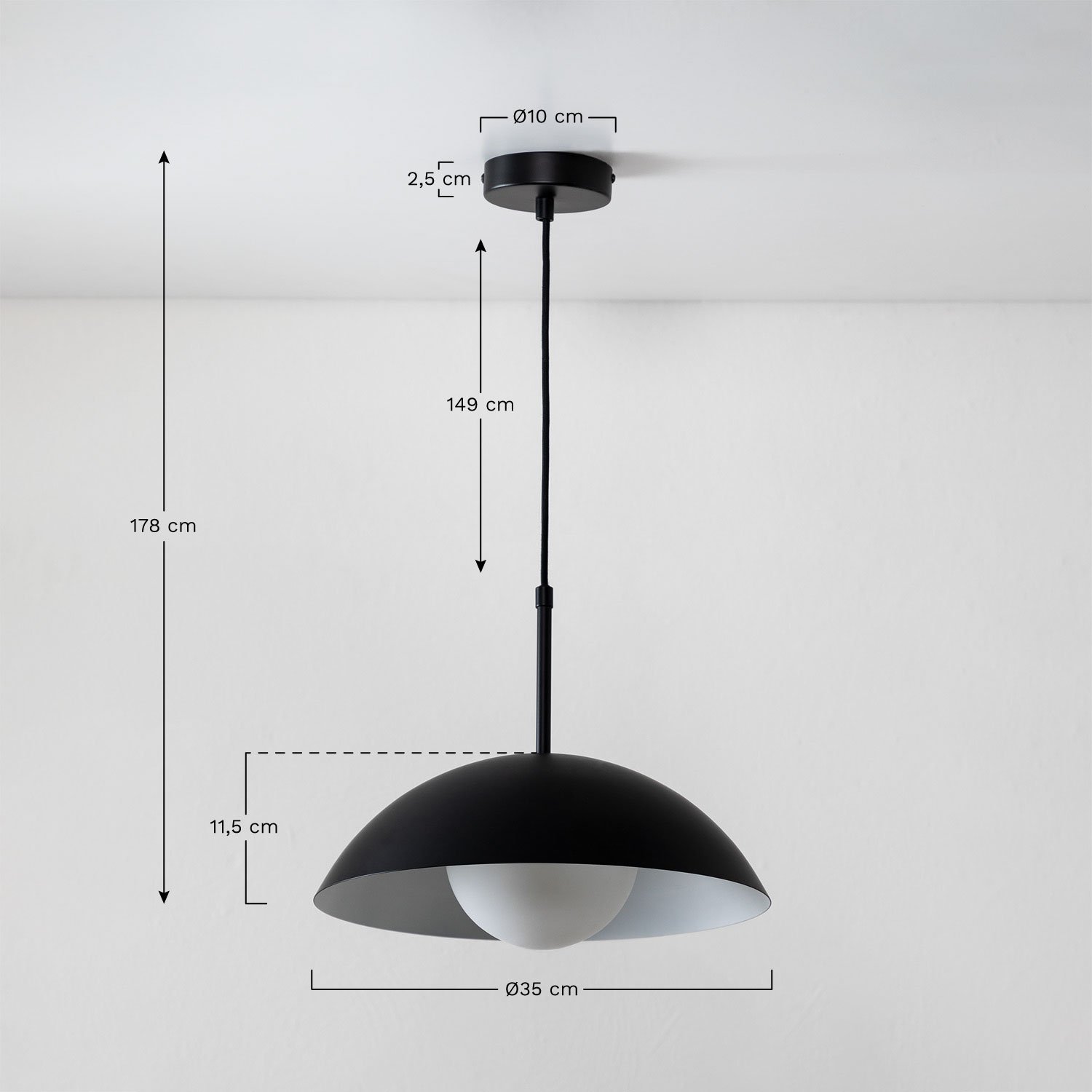 Metalowa lampa sufitowa Javiane, rozmiary