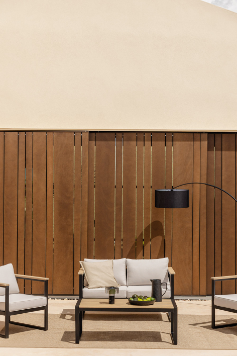 Zestaw ogrodowy z dwuosobową sofą i stolikiem kawowym z aluminium 110x55cm Lipov