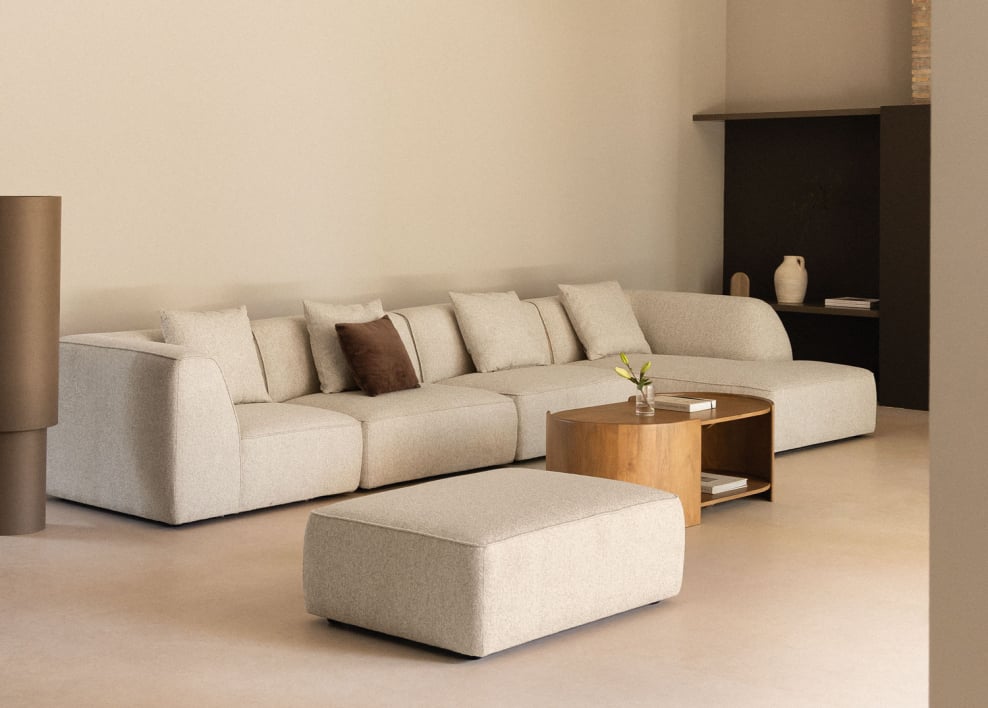 Sofa modułowa 4-częściowa, prawa, z leżanką i tapicerowanym pufem Cardea