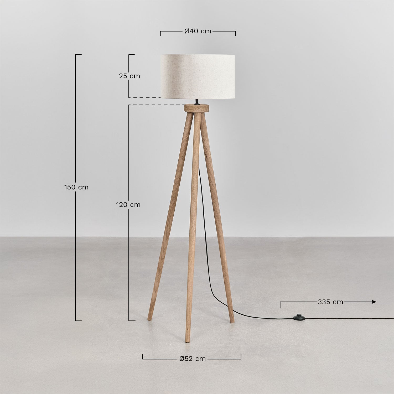 Lampa podłogowa Simona z drewna mango, rozmiary
