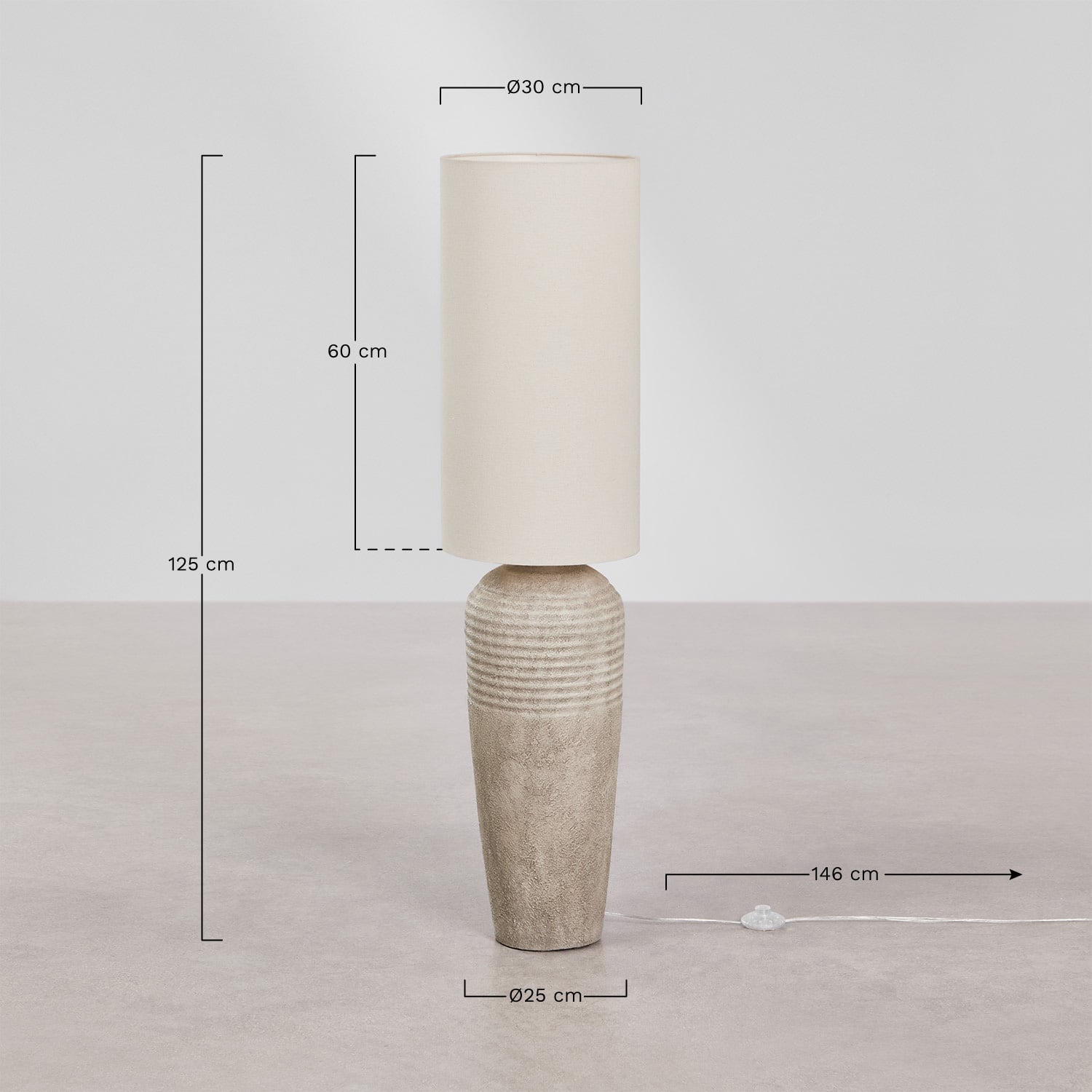 Lampa podłogowa z ceramiki Arondir, rozmiary