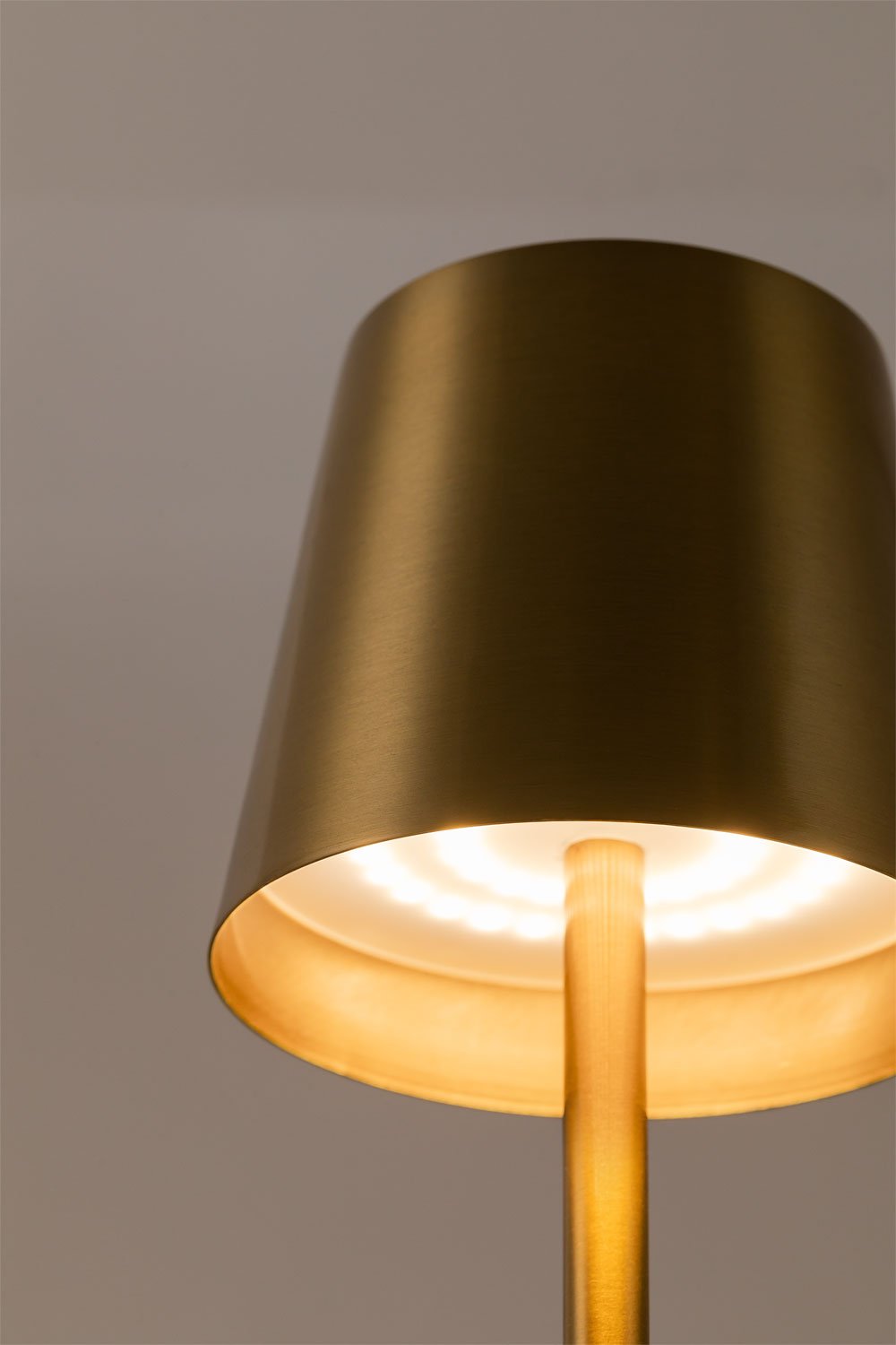 Bezprzewodowa lampa stołowa LED Albaid, obrazek w galerii 5