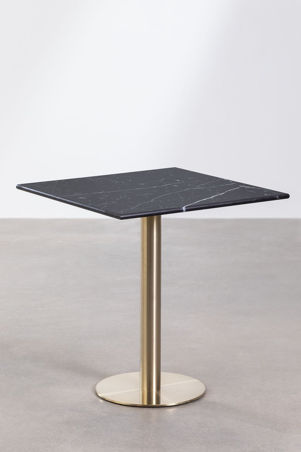 Kwadratowy stół barowy z marmuru Cosmopolitan, obrazek w galerii 1