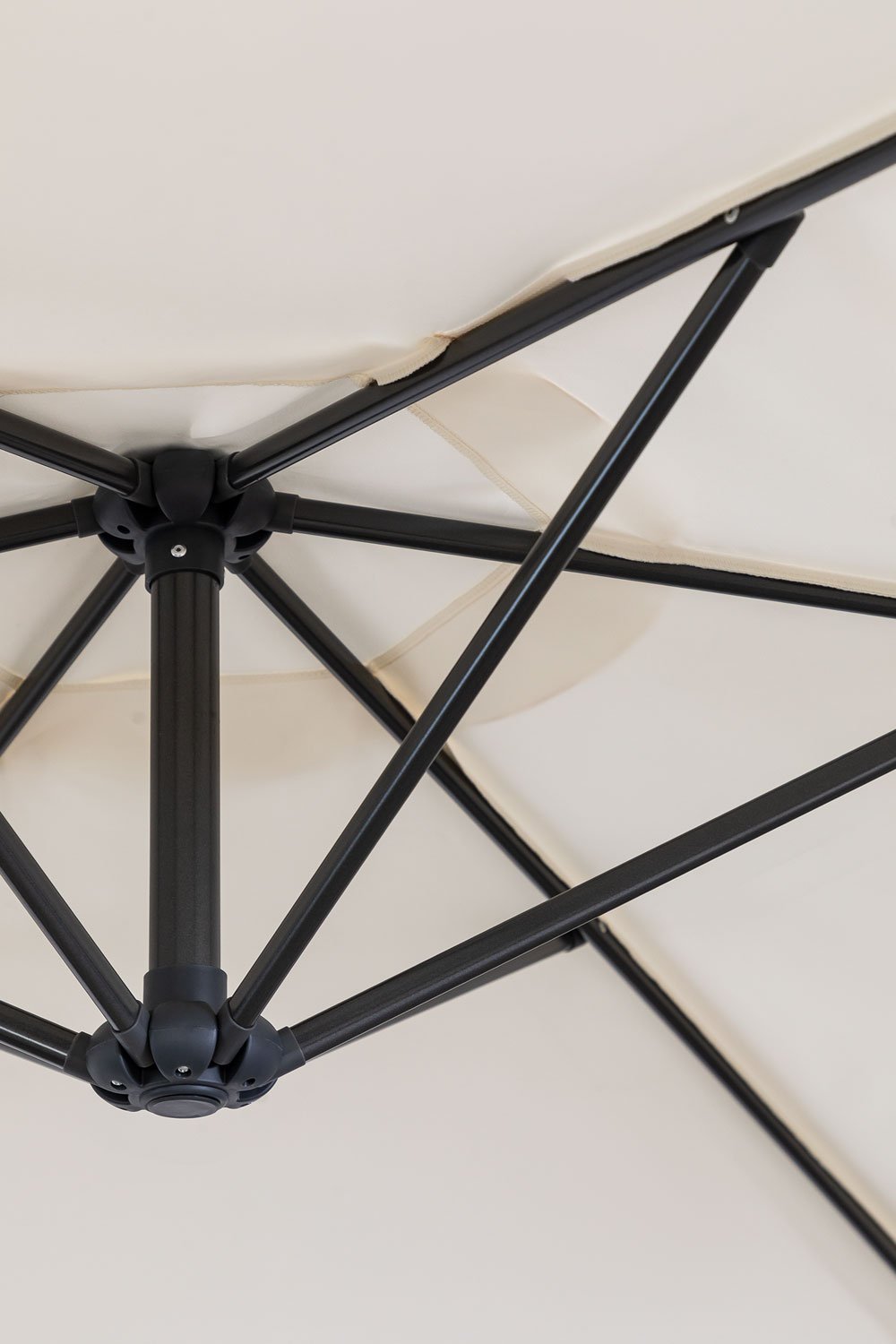 Parasol Gerran Ø295 cm z tkaniny i stali, obrazek w galerii 4