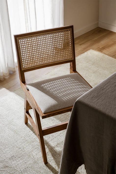 Krzeslo tapicerowane z rattanu Lali