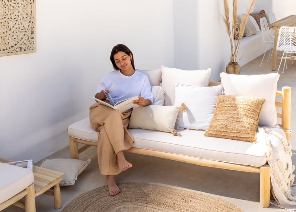 3-osobowa sofa ogrodowa z drewna tekowego Nabila