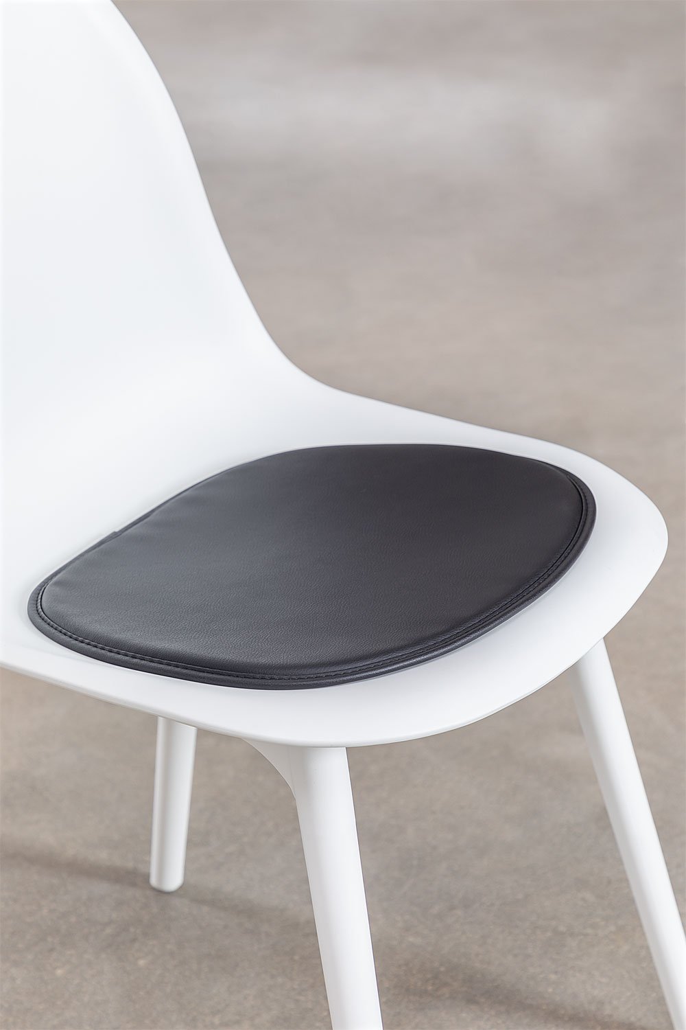 Poduszka na krzesło z ekoskóry Scand, obrazek w galerii 4