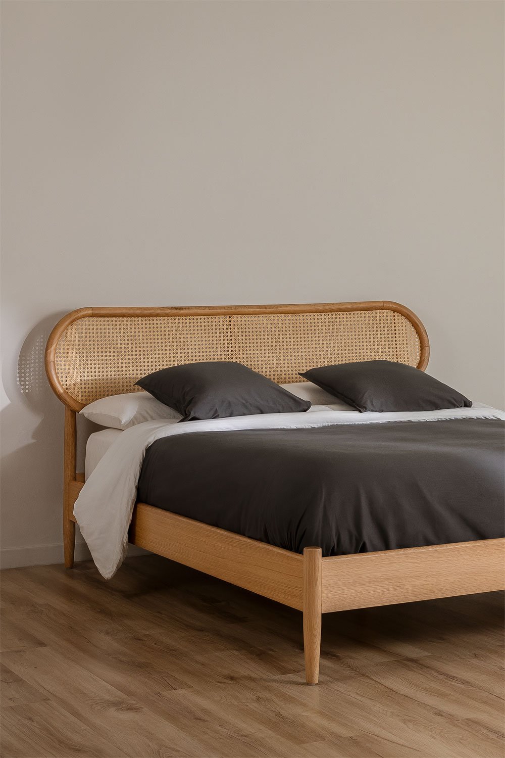 Drewniane łóżko Fraser, obrazek w galerii 1