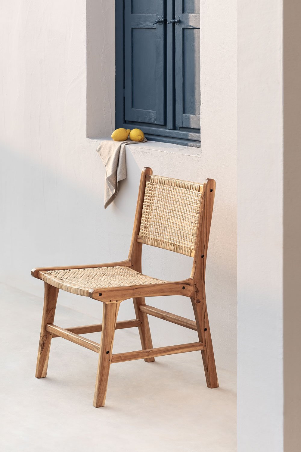 Krzesło ogrodowe z drewna tekowego Catua, obrazek w galerii 1