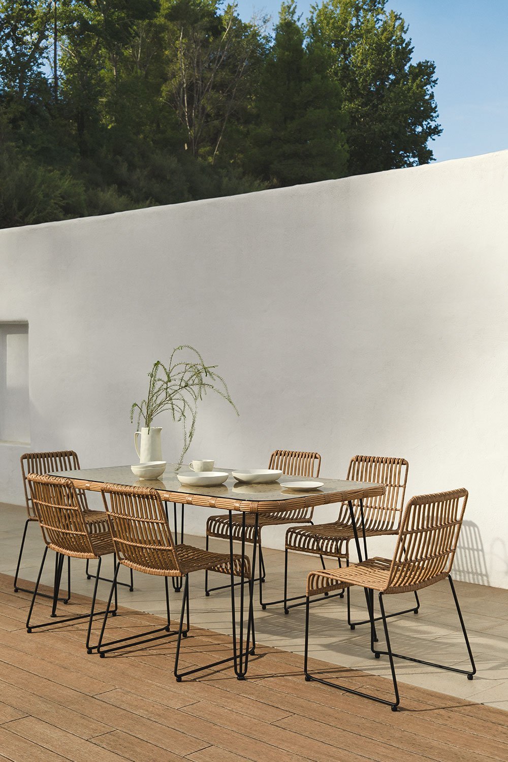 Prostokątny zestaw stołów z syntetycznej wikliny (180x90 cm) Leribert i 6 krzeseł ogrodowych z syntetycznego rattanu Aroa, obrazek w galerii 1