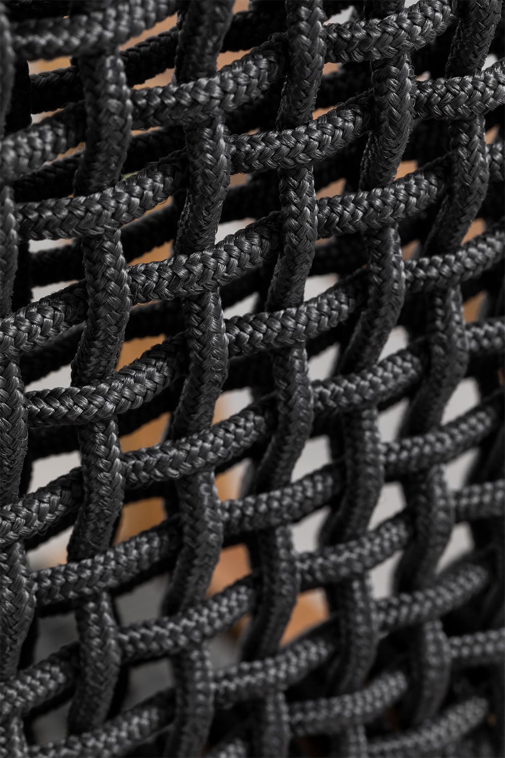 Krzesło ogrodowe z podłokietnikami z drewna akacjowego i plecionej liny Tenay Square, obrazek w galerii 8