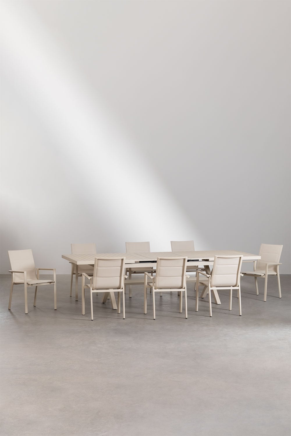Zestaw stołu prostokątnego 240-300x100 cm rozkładanego oraz 8 sztaplowanych krzeseł ogrodowych z podłokietnikami z aluminium Kar, obrazek w galerii 2