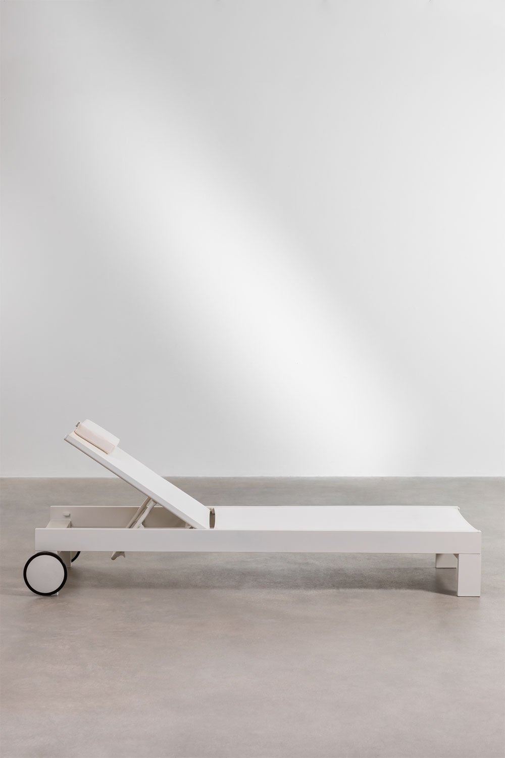 Leżak aluminiowy z poduszką Akelia, obrazek w galerii 4