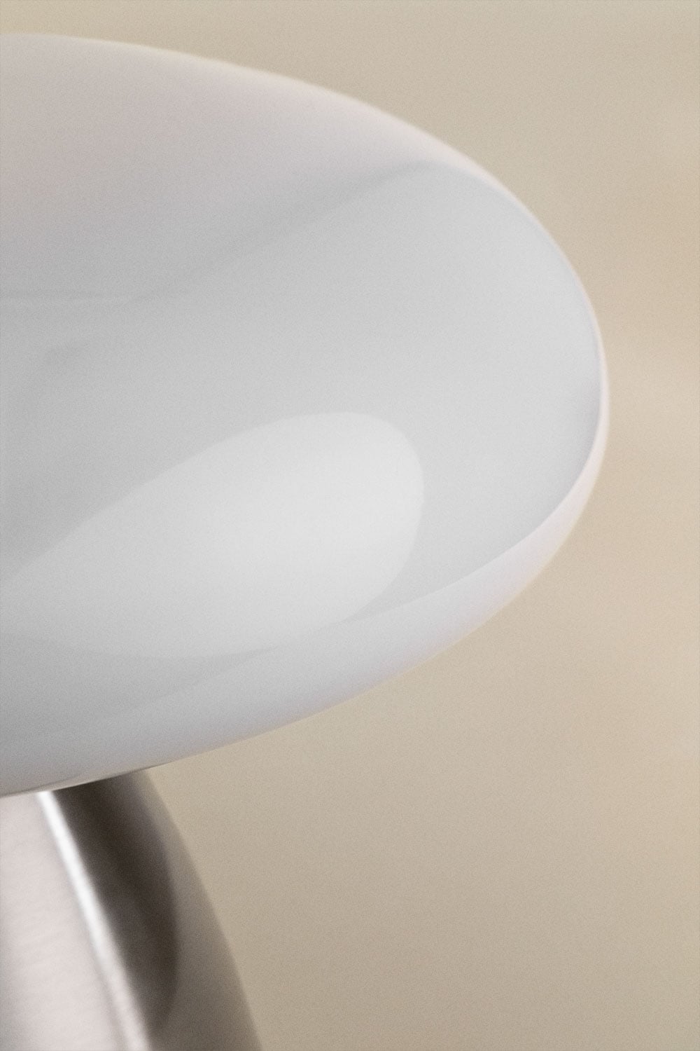 Lampa stołowa z metalu Deseyre, obrazek w galerii 4