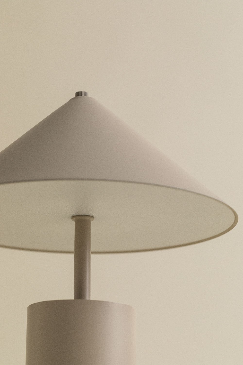 Bezprzewodowa zewnętrzna lampa stołowa LED Mayra, obrazek w galerii 5